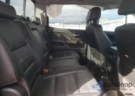 2018 GMC Sierra K1500 Denali z USA, uszkodzony, nr VIN 3GTU2PEJ3JG137663